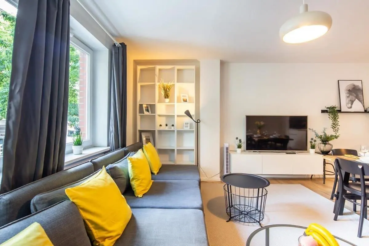 3 Bedroom Apartment In Great Location Hamburg