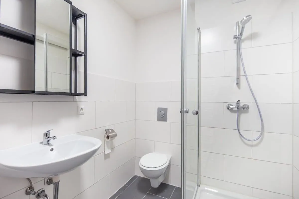 3 Bedroom Apartment In Great Location Hamburg