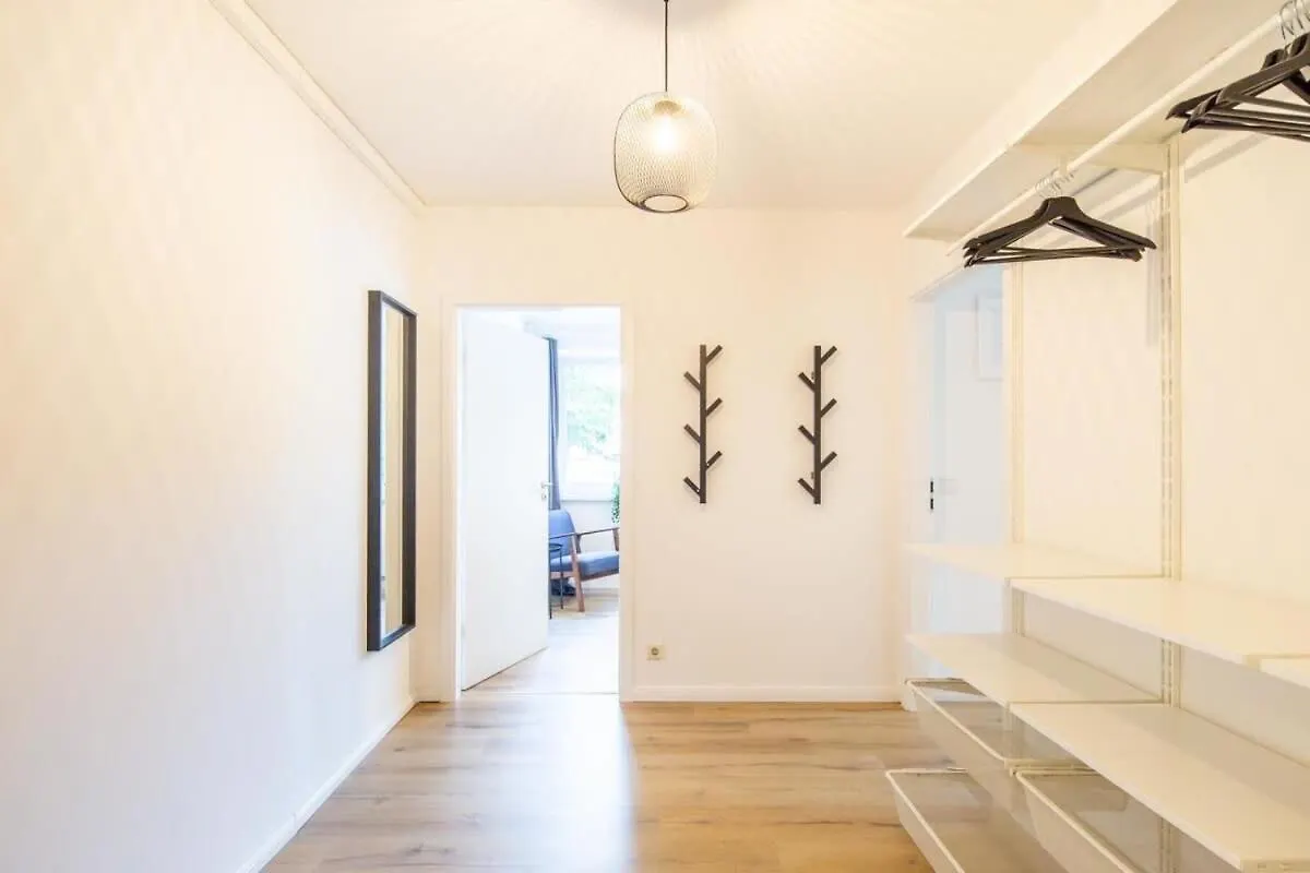 3 Bedroom Apartment In Great Location Hamburg