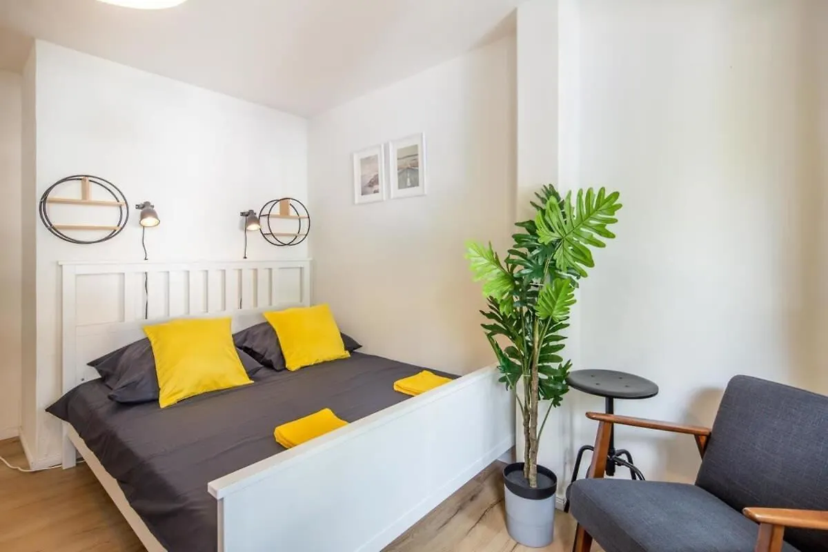3 Bedroom Apartment In Great Location Hamburg